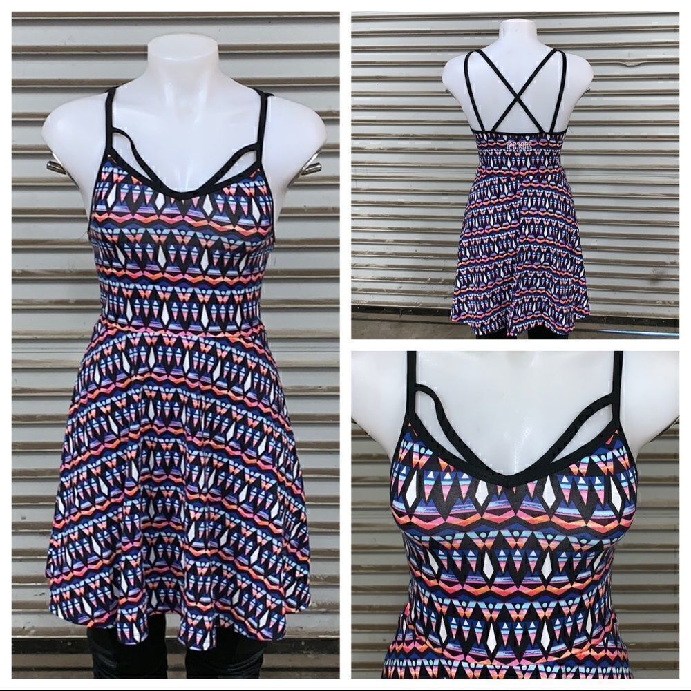 🛍️Pink by Victoria Secret dress size small